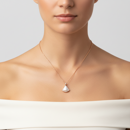 Diamond-Edged Fan-Shaped Necklace