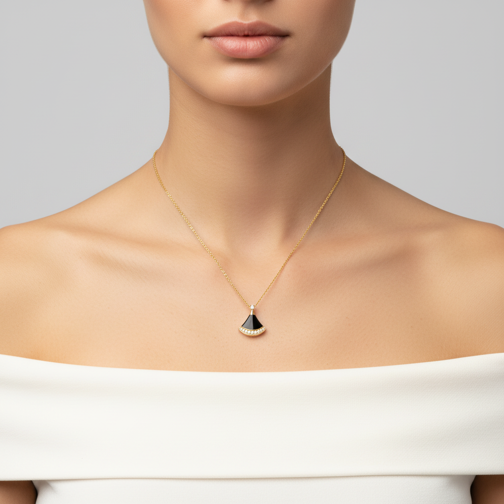 Diamond-Edged Fan-Shaped Necklace