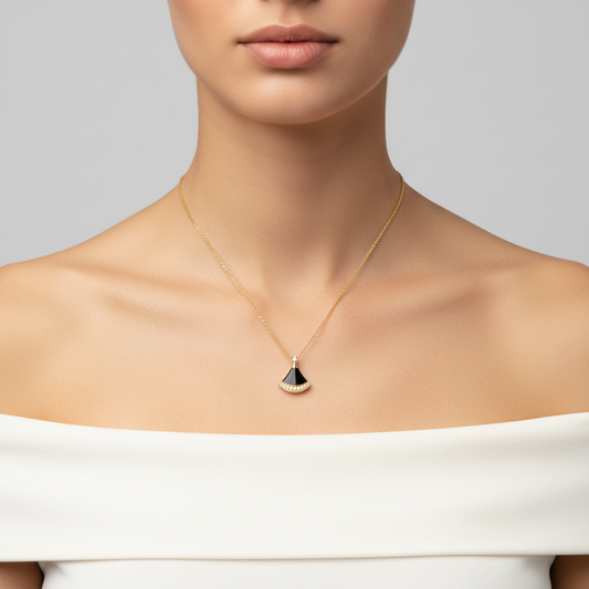 Diamond-Edged Fan-Shaped Necklace