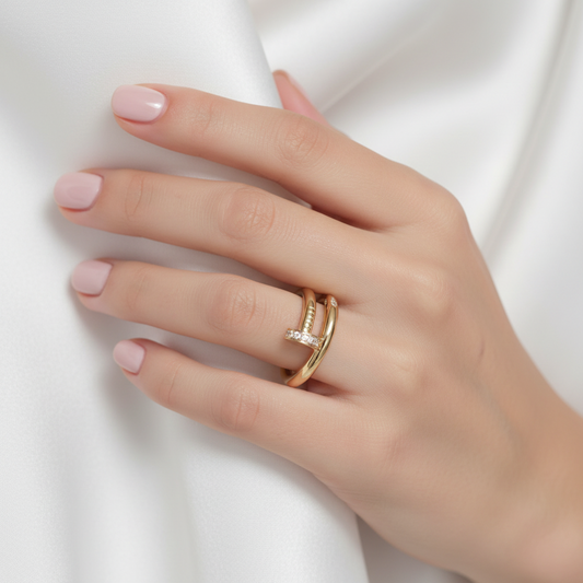 Tri-Color Stud Diamond Ring